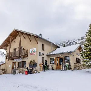 Chalet Refuge- Le Pas De L'ane, Villar-dʼArène