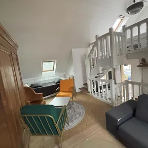 https://studio-le-sterne.inbrittany.com